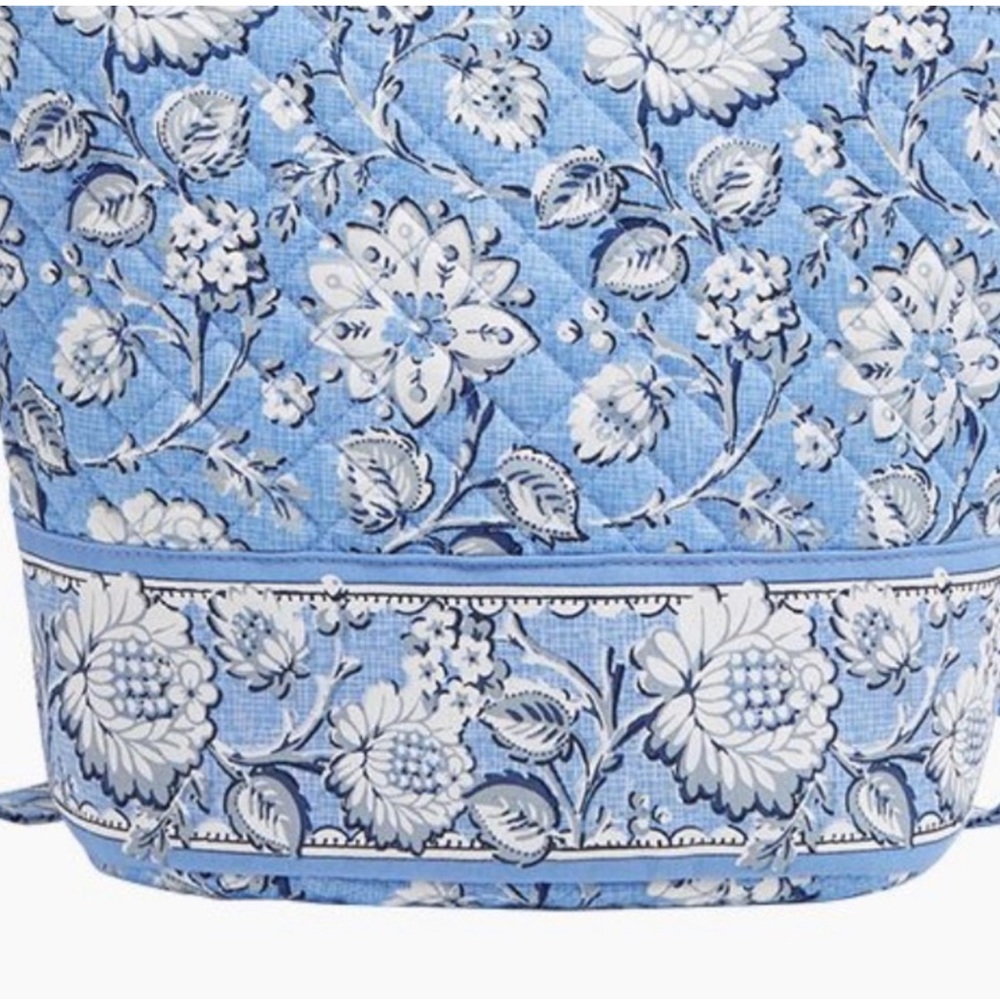 NWT VERA BRADLEY SWEET GARDEN BLUE BUCKET CROSSBODY BAG - Picture 5 of 11